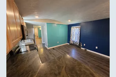 315 Wyant Rd, East Franklin Township, PA 16201 - Photo 10