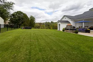 1811 Locust Ln, McDonald, PA 15057 - Photo 10