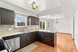 308 Lamplighter Cir, Pittsburgh, PA 15212 - Photo 14