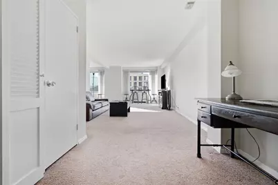 320 Fort Duquesne Blvd #21B, Pittsburgh, PA 15222 - Photo 6