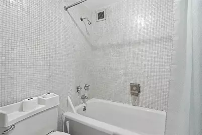 320 Fort Duquesne Blvd #21B, Pittsburgh, PA 15222 - Photo 14
