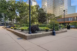 320 Fort Duquesne Blvd, Pittsburgh, PA 15222 - Photo 32