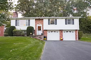 211 Cherokee Dr, Center Township, PA 16001 - Photo 1