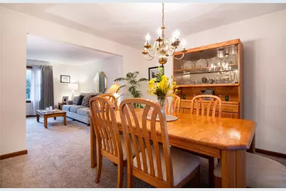 211 Cherokee Dr, Center Township, PA 16001 - Photo 6