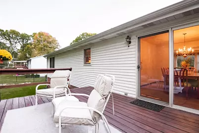211 Cherokee Dr, Center Township, PA 16001 - Photo 24