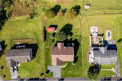 107 N Hazelnut Drive, Mount Pleasant Township, PA 15666 - Photo 14