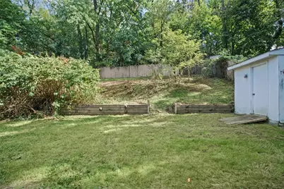 8018 Lincoln Rd, Pittsburgh, PA 15147 - Photo 40