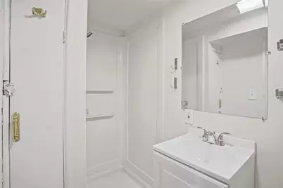 8018 Lincoln Rd, Pittsburgh, PA 15147 - Photo 32