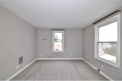 108 Euclid Ave, Dravosburg, PA 15034 - Photo 2