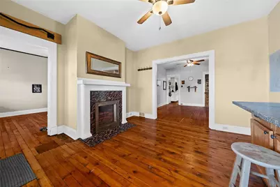 2346 Fremont Pl, Beechview, PA 15216 - Photo 14