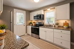 5462 Library Rd, Bethel Park, PA 15102 - Photo 4