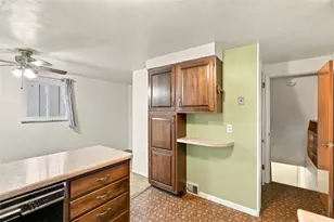 1222 10th St, Irwin, PA 15642 - Photo 16