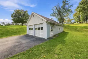 100 Moore Rd, South Franklin, PA 15301 - Photo 30