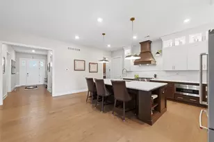 2017 Froman Dr, Economy, PA 15005 - Photo 4