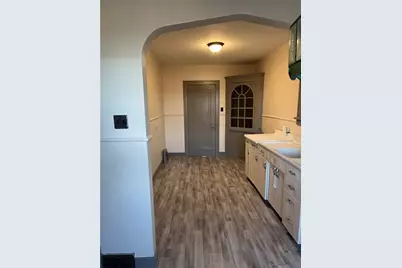 526 Ridge Ave, East Pittsburgh, PA 15112 - Photo 14