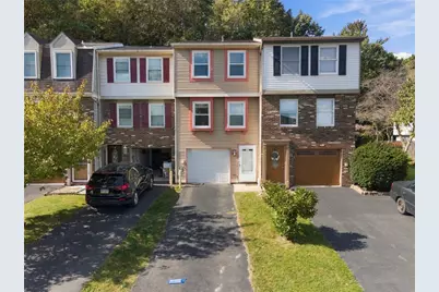 423 Ten Point Lane, Cranberry Township, PA 16066 - Photo 1