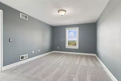 160 S Benbrook Rd, Center Township, PA 16001 - Photo 28