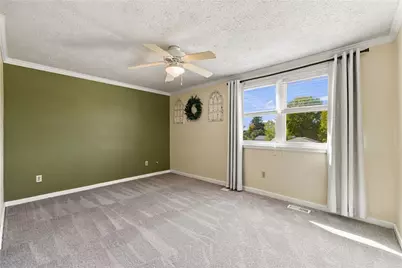 210 Meadow Wood Dr, West Deer, PA 15024 - Photo 20