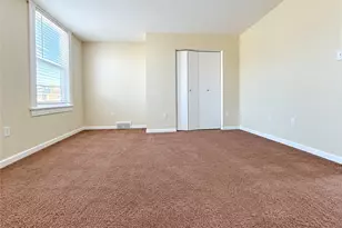546 Greenfield Ave, Pittsburgh, PA 15207 - Photo 6