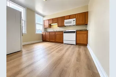 546 Greenfield Ave #2, Pittsburgh, PA 15207 - Photo 2