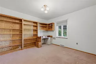 283 Kentucky Dr, Lower Burrell, PA 15068 - Photo 14