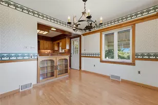 283 Kentucky Dr, Lower Burrell, PA 15068 - Photo 4