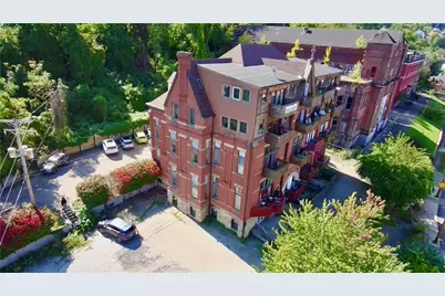 66 Pius St #202, Pittsburgh, PA 15203 - Photo 2