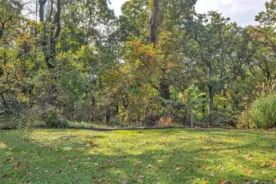 415 Dunbar Drive, Wilkins Township, PA 15235 - Photo 4