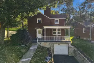 1015 Glencoe, Green Tree, PA 15220 - Photo 2