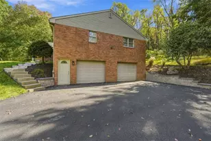 243 Cornwall Dr, Pittsburgh, PA 15238 - Photo 44