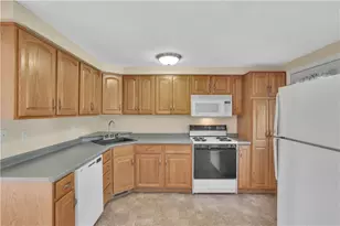3294 Mayer Dr, Murrysville, PA 15668 - Photo 10