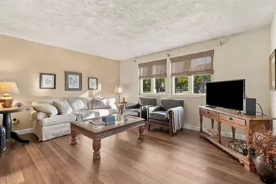 616 Carnival Dr, Pittsburgh, PA 15239 - Photo 8