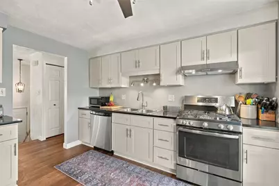 616 Carnival Dr, Pittsburgh, PA 15239 - Photo 14