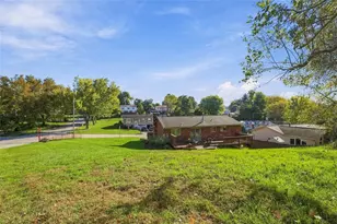 616 Carnival Dr, Pittsburgh, PA 15239 - Photo 40