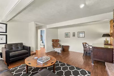 616 Carnival Dr, Pittsburgh, PA 15239 - Photo 32
