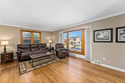 430 Summit Drive, Pittsburgh, PA 15228 - Photo 8
