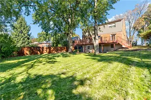 430 Summit Dr, Pittsburgh, PA 15228 - Photo 34