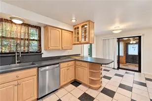 2473 Hampton Ave, Hampton, PA 15101 - Photo 10