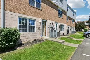 319 Bellford Ct, Cranberry Township, PA 16066 - Photo 28