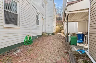 2810 Edwards Wy, Pittsburgh, PA 15203 - Photo 14