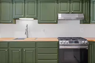 2810 Edwards Wy, Pittsburgh, PA 15203 - Photo 16