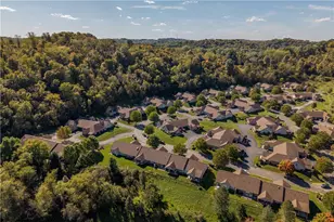 1407 Greenbriar Ct, South Park, PA 15129 - Photo 38