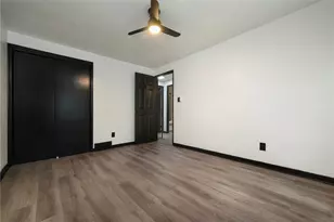 585 Lucia Dr, Wilkins Township, PA 15221 - Photo 22
