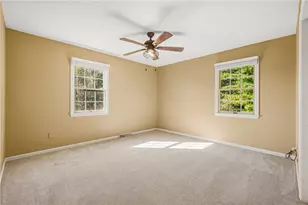 2446 Dogwood Dr, Pittsburgh, PA 15090 - Photo 22