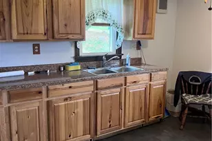 55 Clarksville St, Greenville Boro, PA 16125 - Photo 10