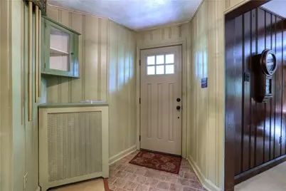 102 Hillcrest Avenue, Chippewa Township, PA 15010 - Photo 2