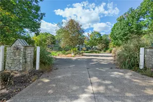 310 Mingo Rd, Marshall, PA 15090 - Photo 2