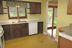 312 Leslie Rd, Middlesex Township, PA 16059 - Photo 12