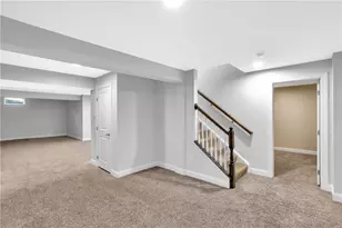 2084 Majestic Dr, North Strabane, PA 15317 - Photo 32