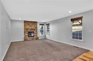 2084 Majestic Dr, North Strabane, PA 15317 - Photo 16